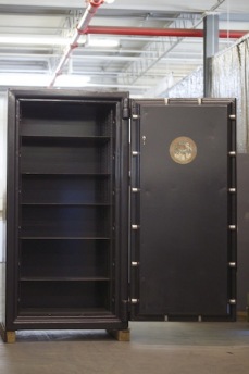 Used 6428 Chatwood Milner TRTL30X6 Equivalent High Security Safe Used 6428 Chatwood Milner TRTL30X6 Equivalent High Security Safe